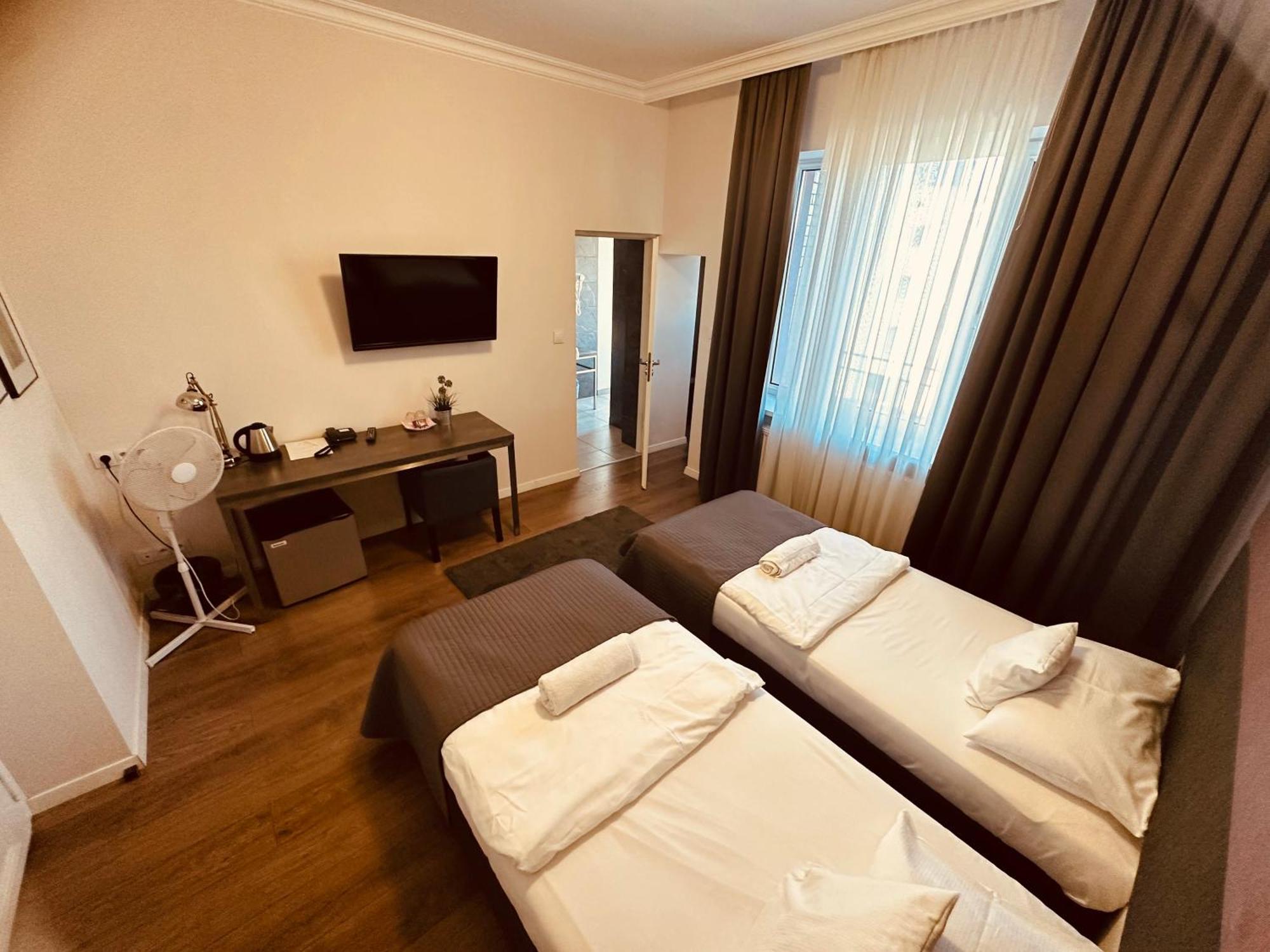 Siemianowice Śląskie Hotel Kolodziej מראה חיצוני תמונה